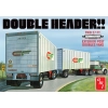 Model Plastikowy - Naczepa Double Header Tandem Van Trailers - AMT1132