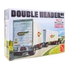 Model Plastikowy - Naczepa Double Header Tandem Van Trailers - AMT1132