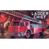 Model Plastkikowy - Ciężarówka American LaFrance Ladder Chief Fire Truck - AMT1204