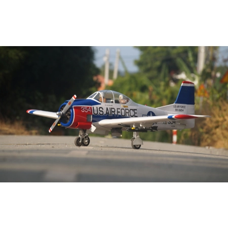 Samolot T-28 Trojan (klasa 120 EP-GP)(wersja czerwono-biała, 1,77 m rozpiętości) ARF - VQ-Models